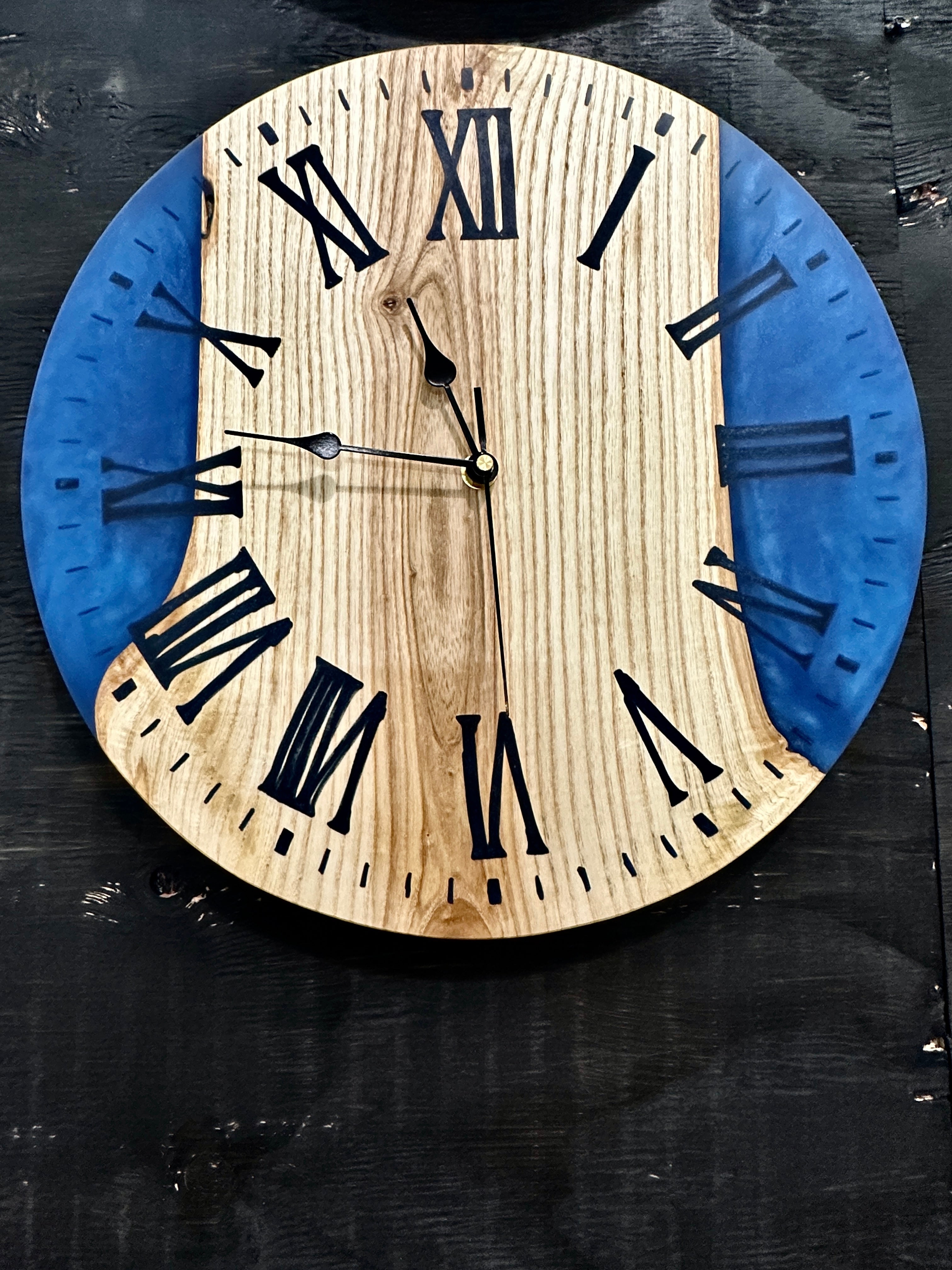 Epoxy clock 3